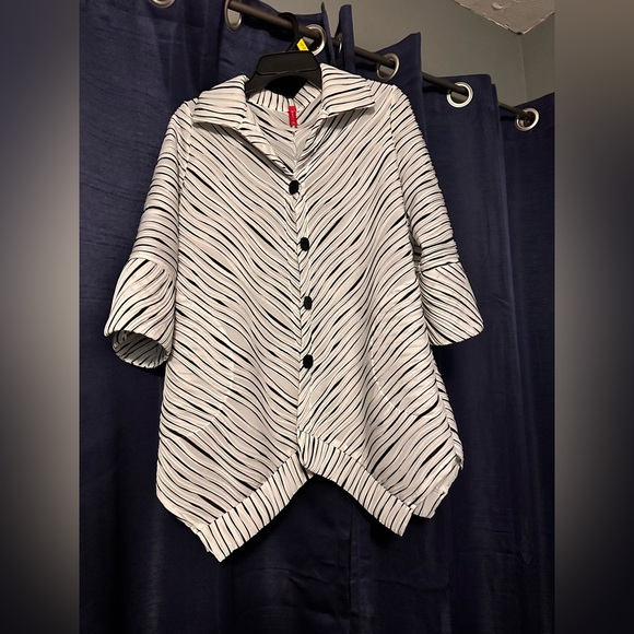 IC By Connie K Tops - Black & White IC by Connie K Top
